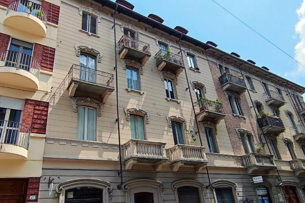 Casa Relax - 500 Mt. Dal Centro Apartment Turin Ngoại thất bức ảnh